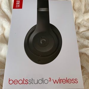 Beats Studio 3 wireless headphones MATTE BLACK